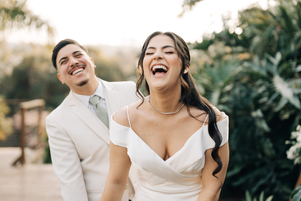 Casamento encantador com mães de vermelho na Villa Mantova