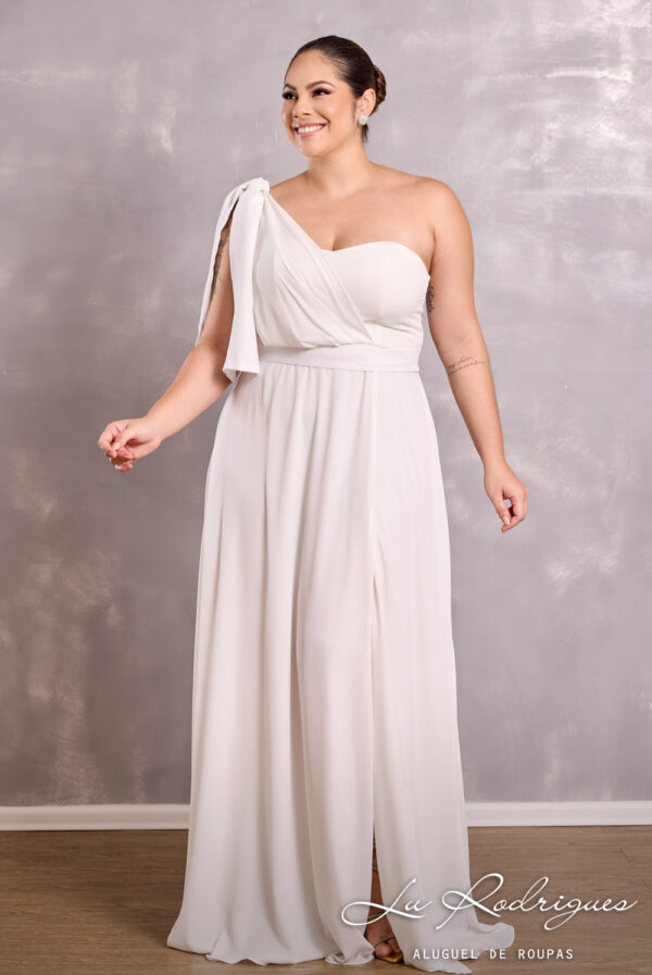 mulher com vestido de noiva para cartorio