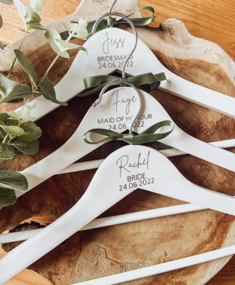 cabide personalizado para madrinhas de casamento