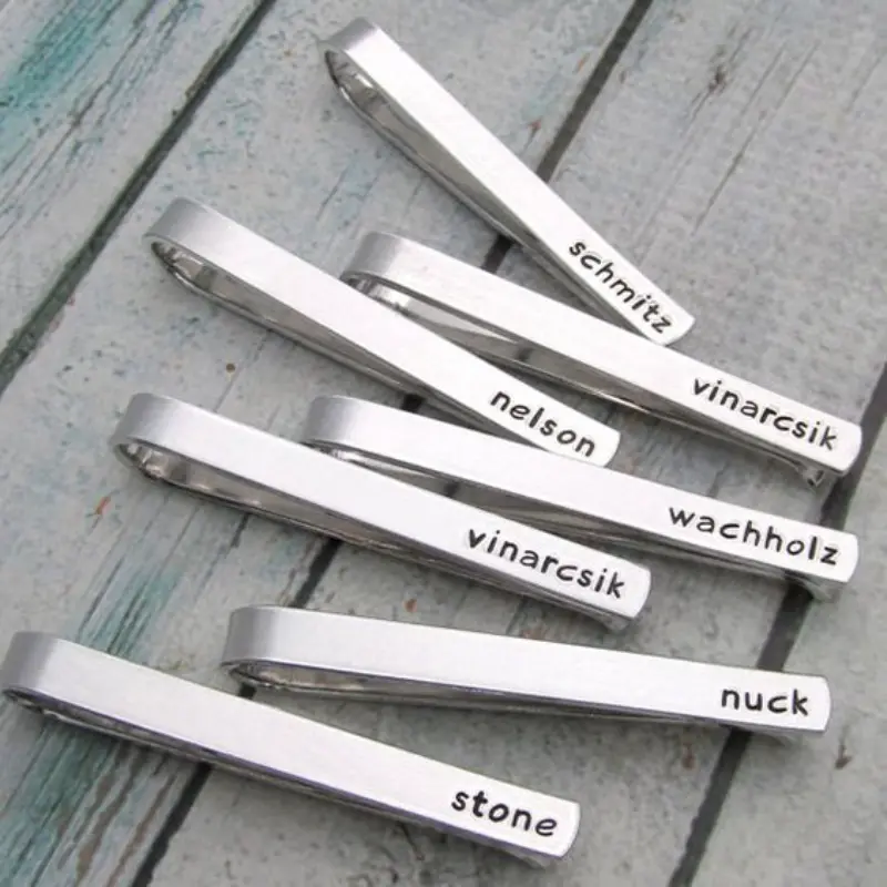 prendedor de gravata para padrinhos