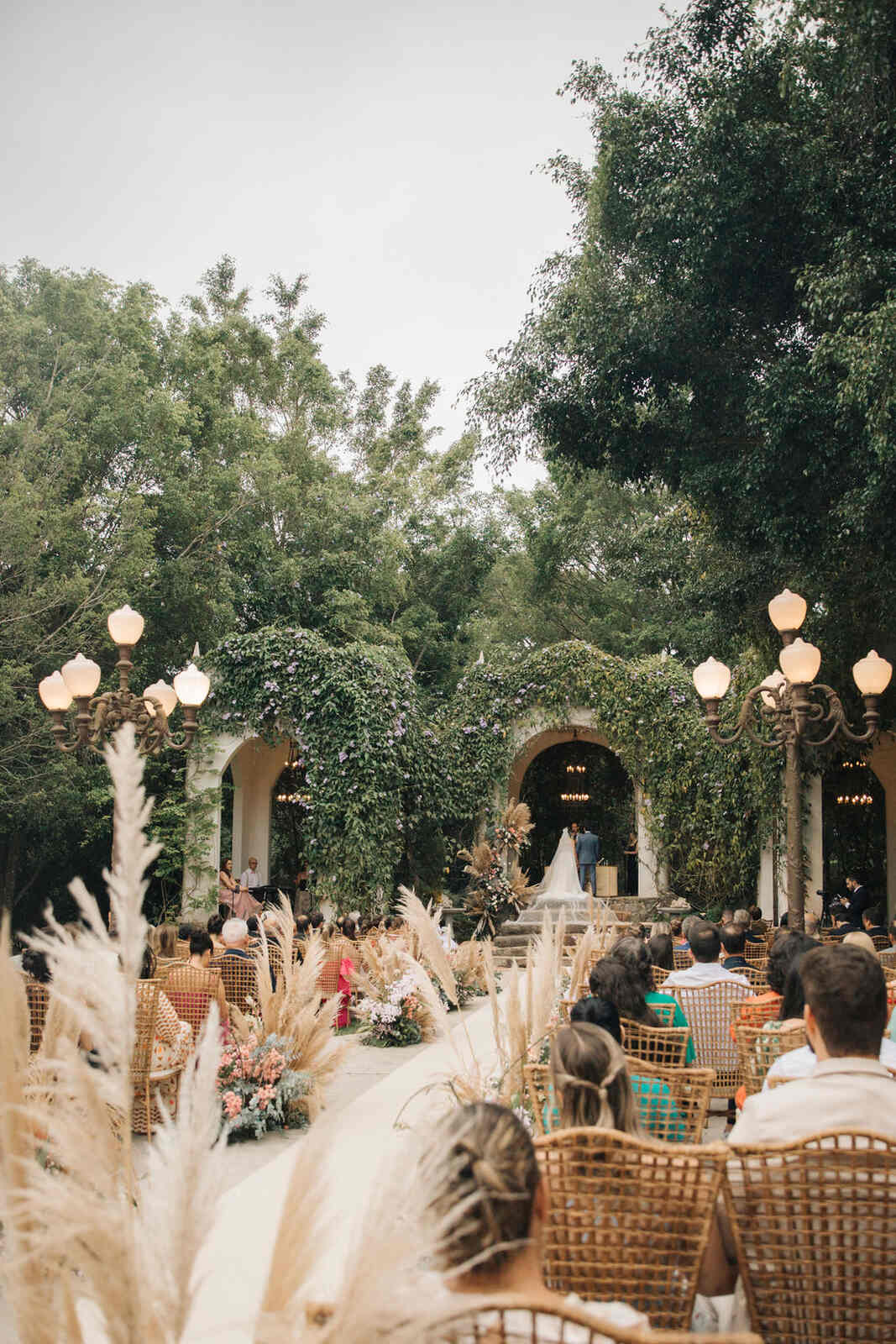 ceirmonia de casamento no campo