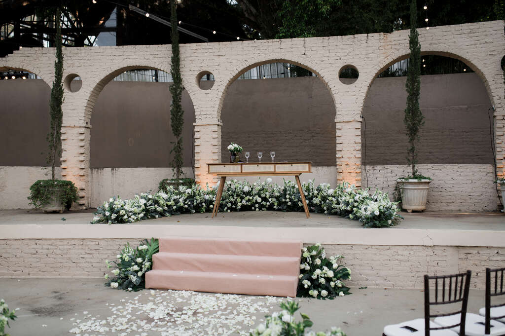 altar de casamento simples