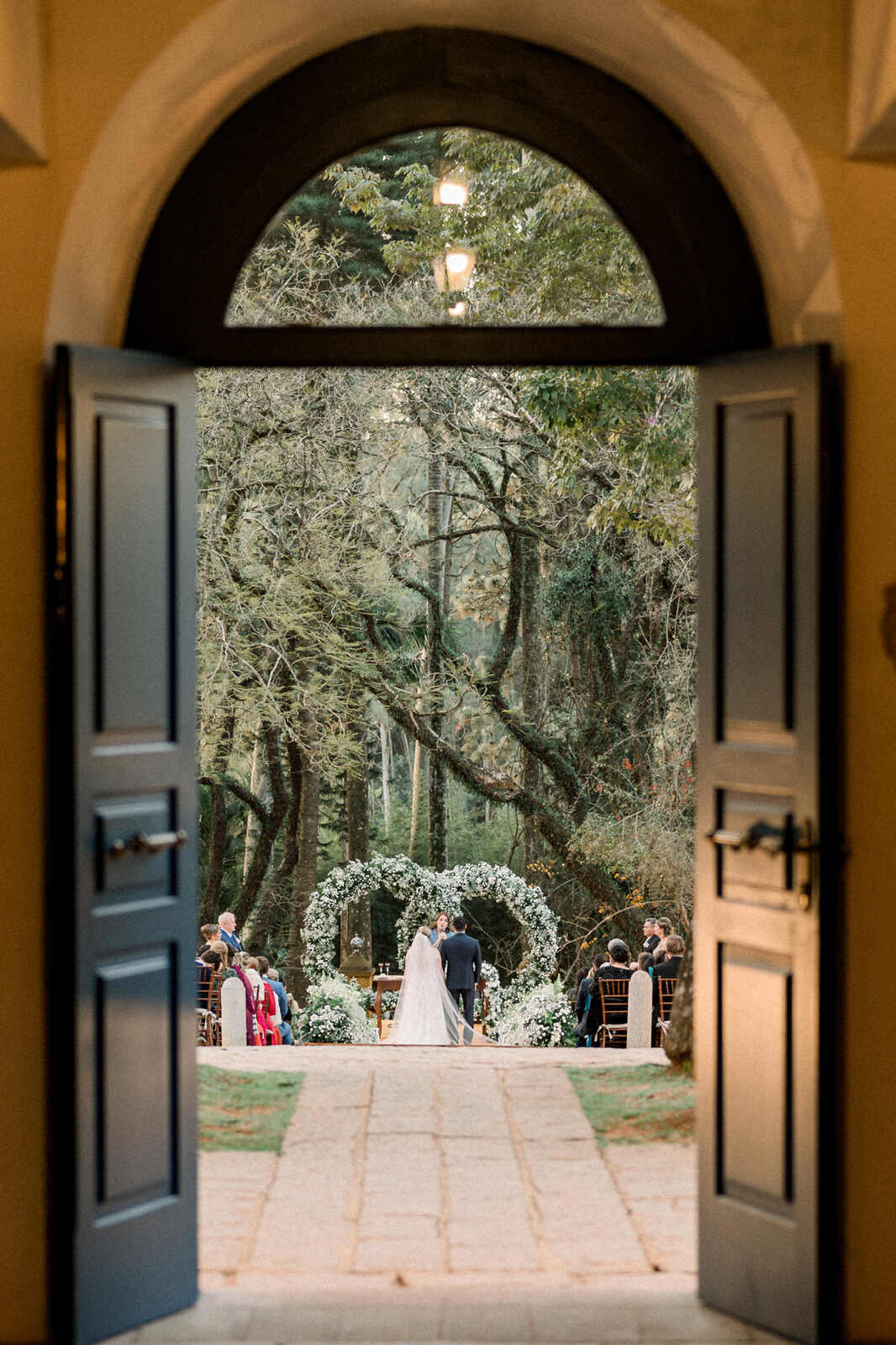 cerimonia de casamento no campo