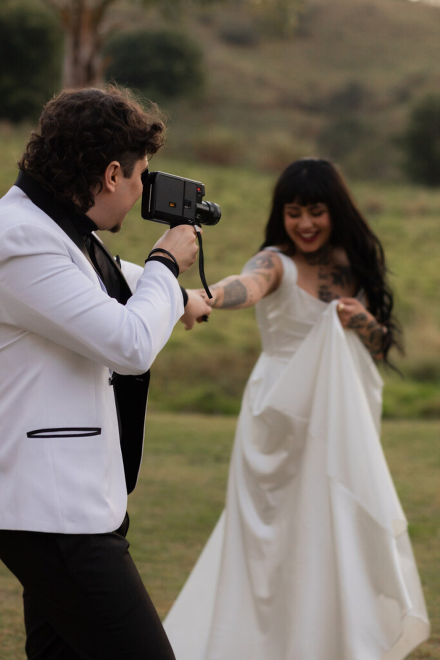 Casamento preto e branco viraliza por esbanjar personalidade