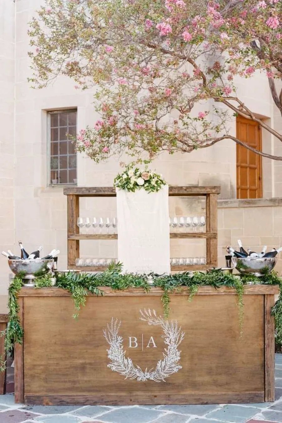 mesa de drinks para cha bar