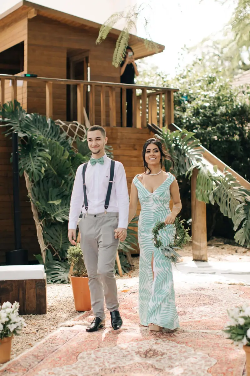 entrada dos padrinhos no cortejo