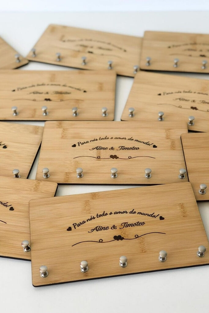 porta chaves de lembrancinha para casamento civil