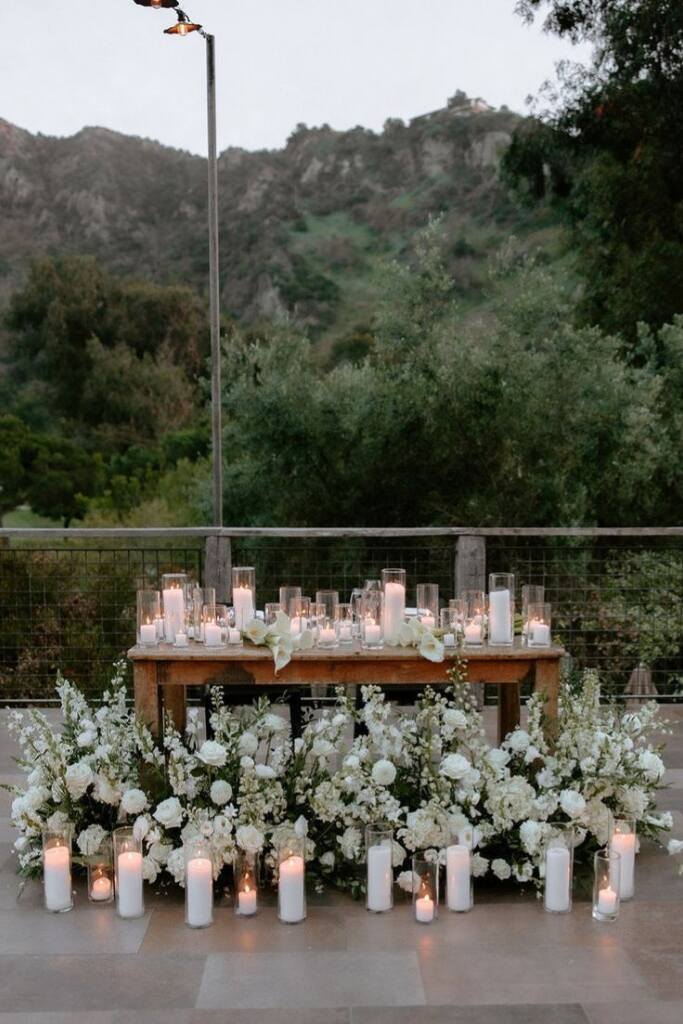 mesa dos noivos com velas