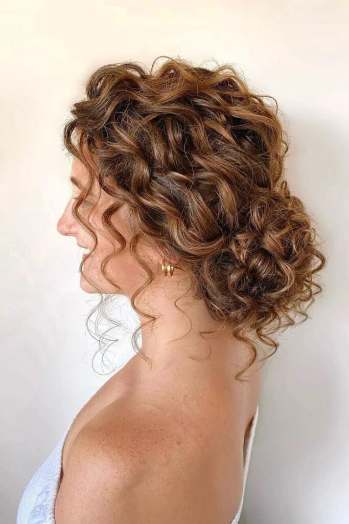 Penteado para madrinhas de casamento: +70 inspirações