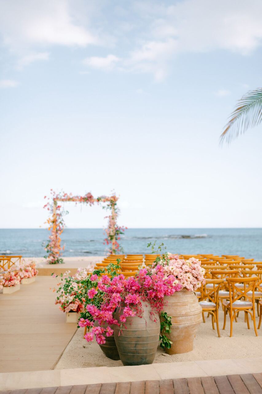 Casamento tropical: guia completo para planejar o seu dia