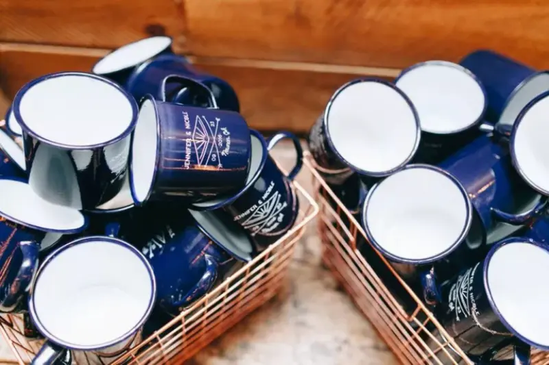 canecas de lembrancinhas de casamento