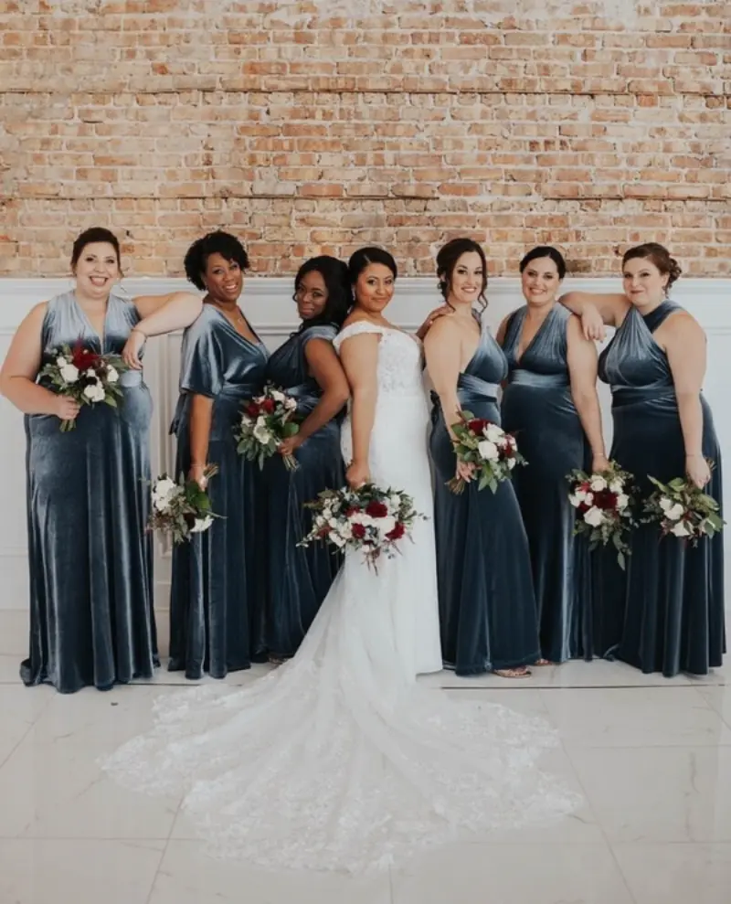  madrinhas de vestido preto