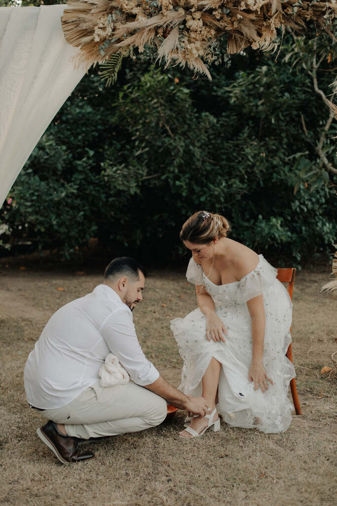 lava pés no casamento