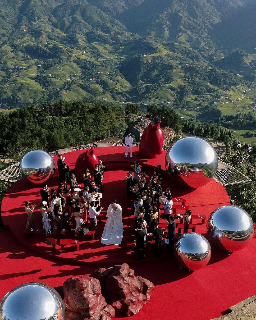 Casamento Vermelho: a cor está de volta! Veja como usá-la