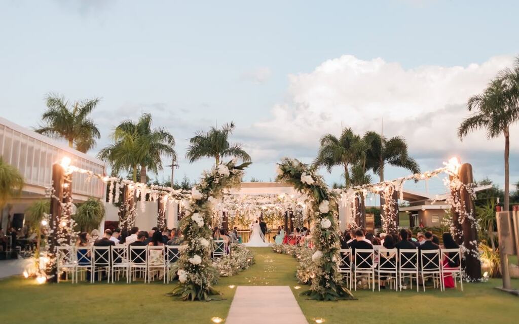 cerimonia de casamento no campo