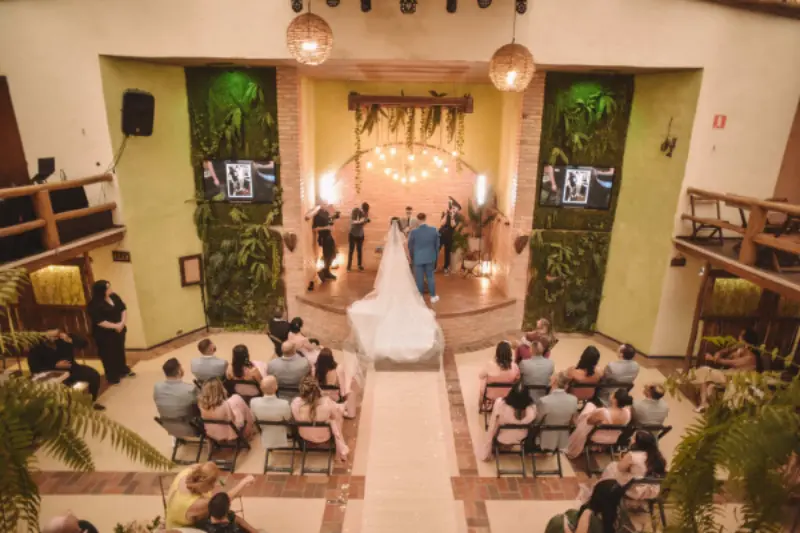 celebrante João Jardim