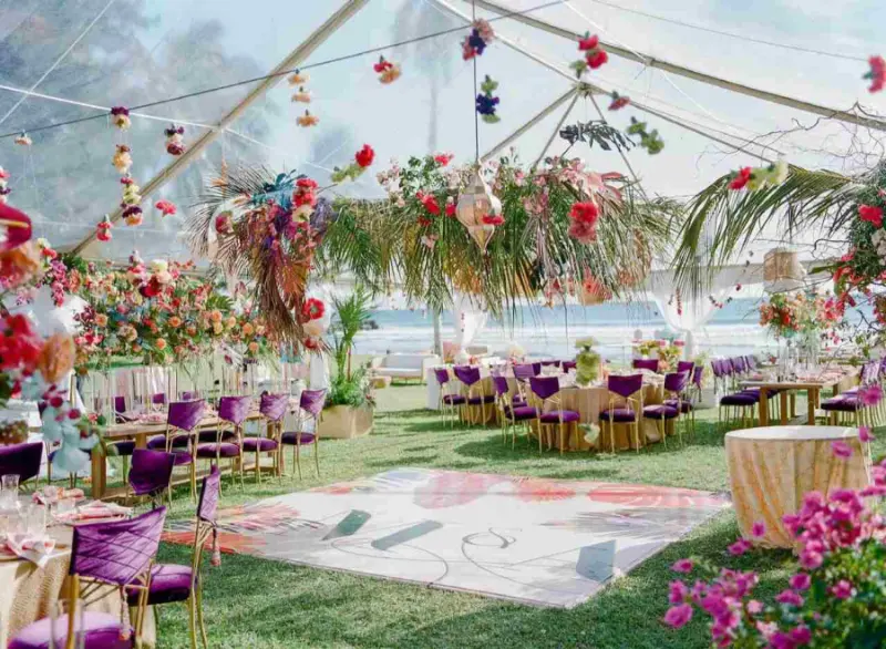  casamento decorado no estilo tropical