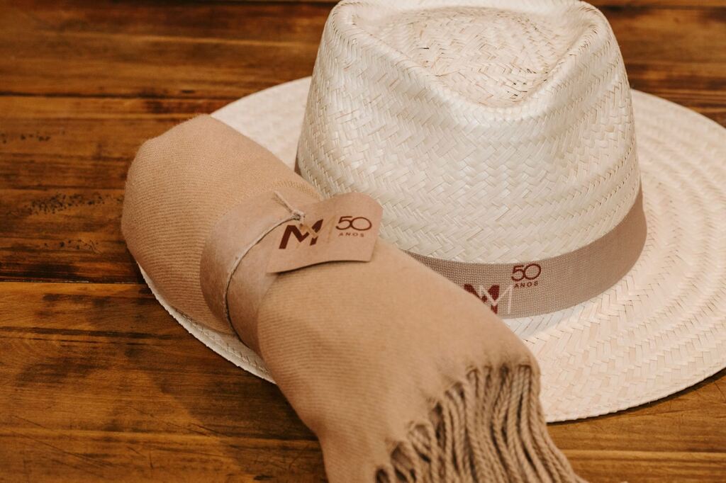 chapéu e pashimina personalizada