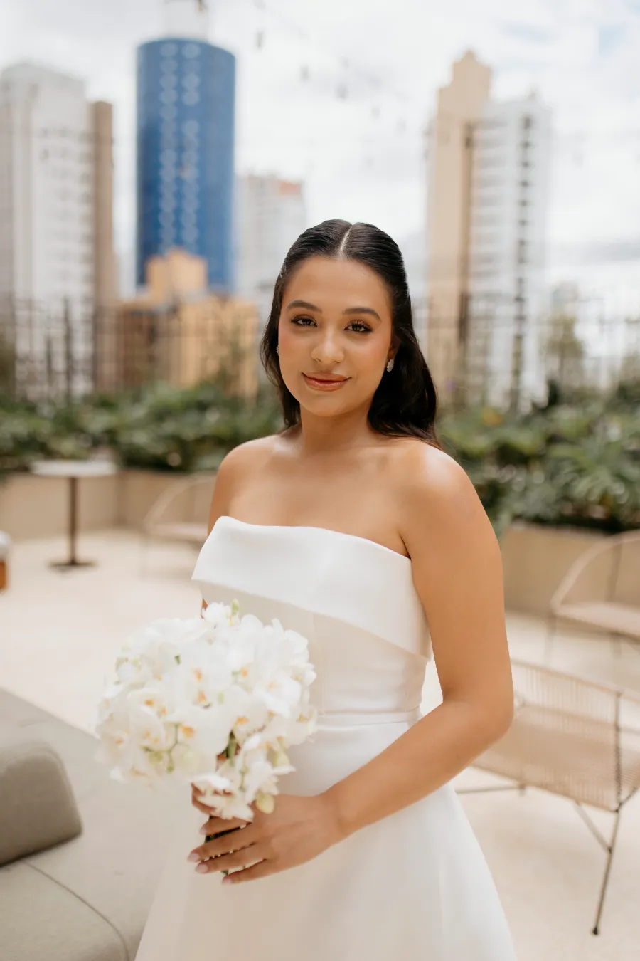 noiva com maquiagem minimalista