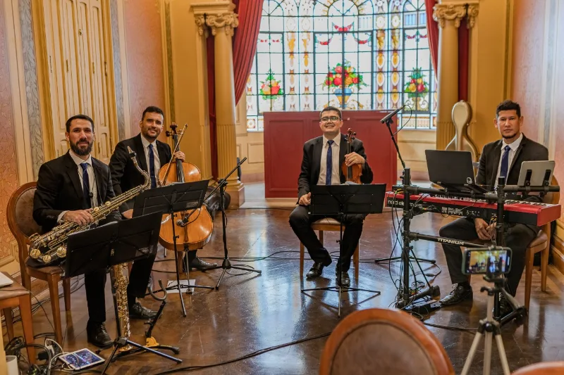 imagem 2 fornecedor: RN Produções Musicais