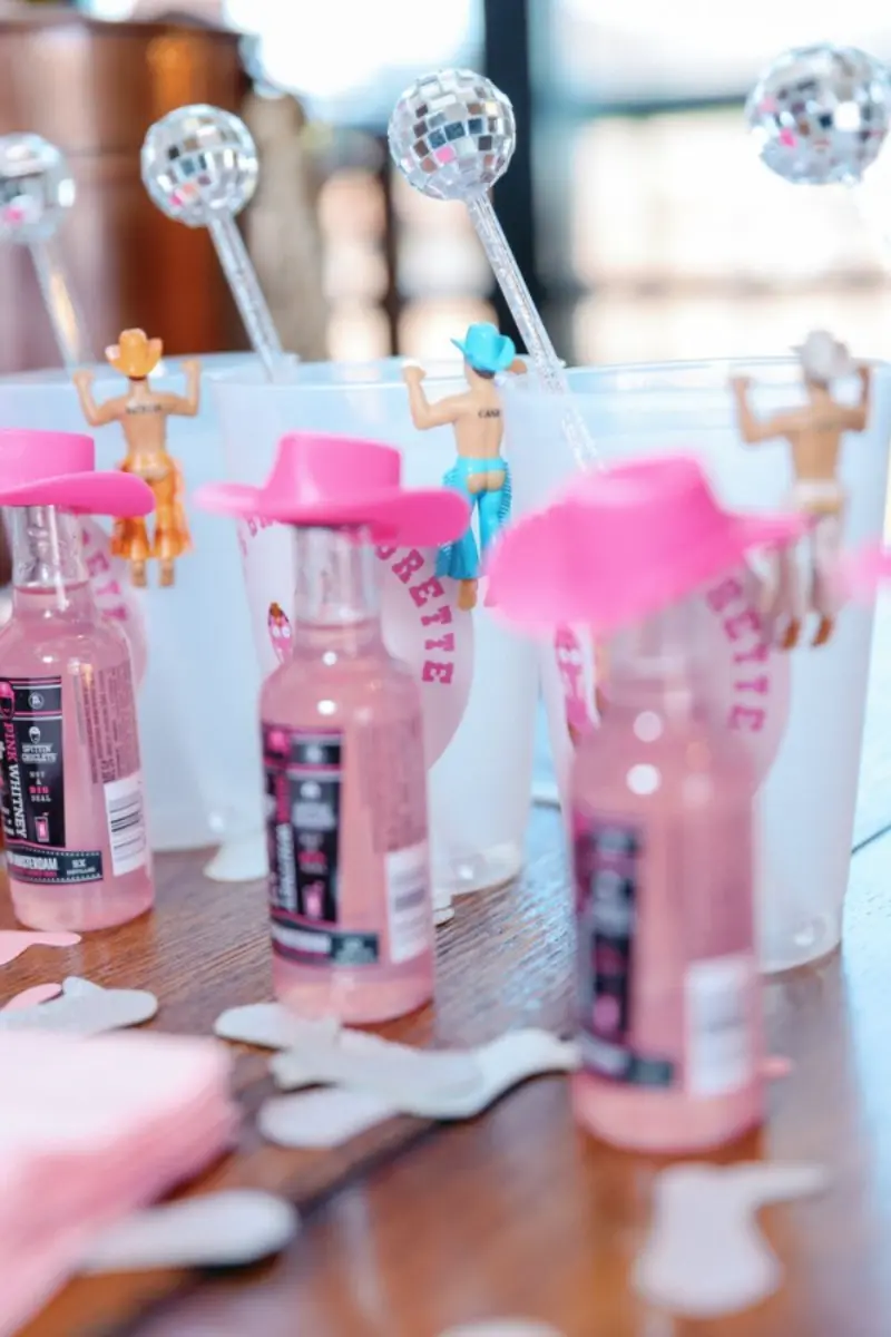 bebida de ch&aacute; de lingerie 