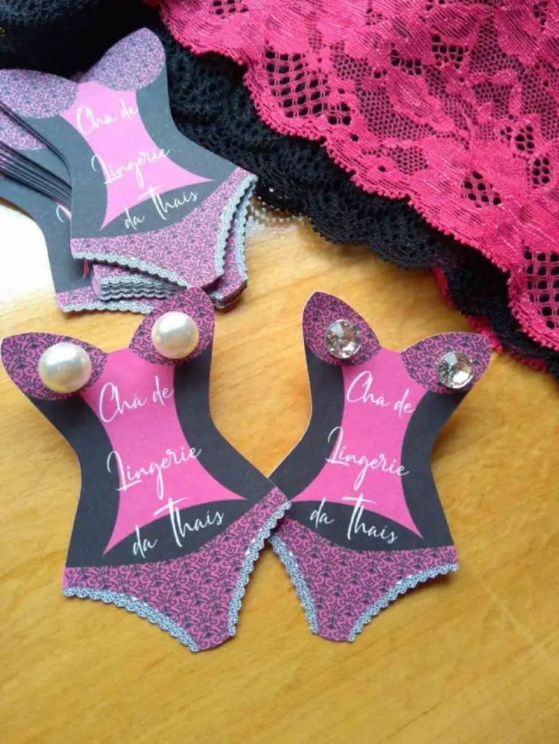 brinco de lembrancinha ch&aacute; de lingerie 