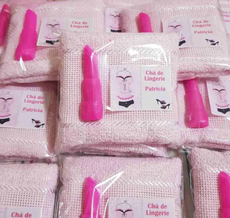 kit de banho lembrancinha de ch&aacute; de lingerie