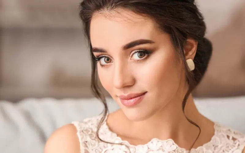 noiva com maquiagem simples para casamento