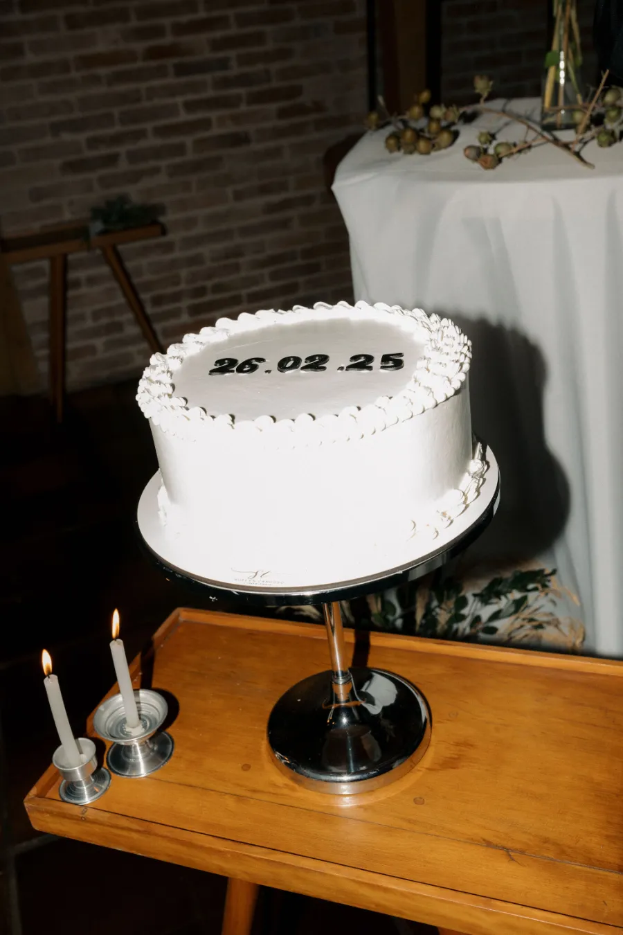bolo de casamento minimalista retro