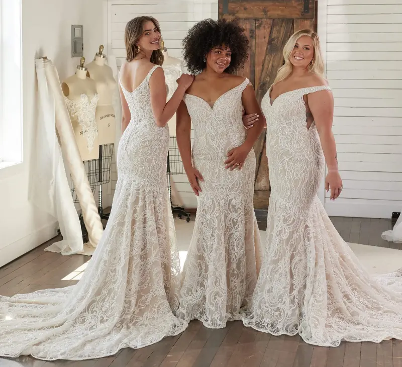 tr&ecirc;s modelos com vestido de noiva diferentes