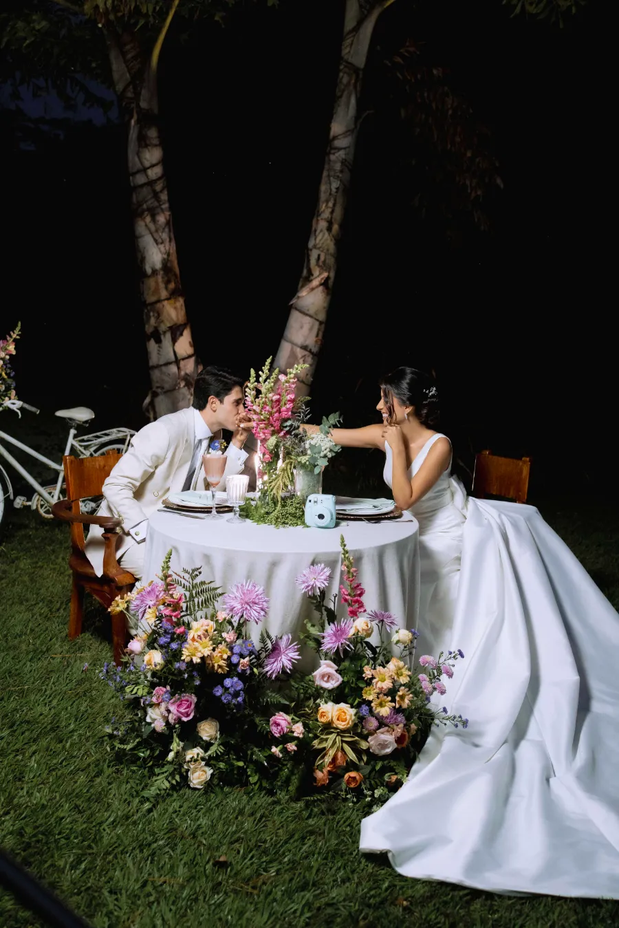 Renovação de votos romântica somente com o casal