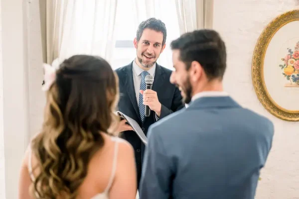 capa fornecedor: Celebrante Marcos Curiati