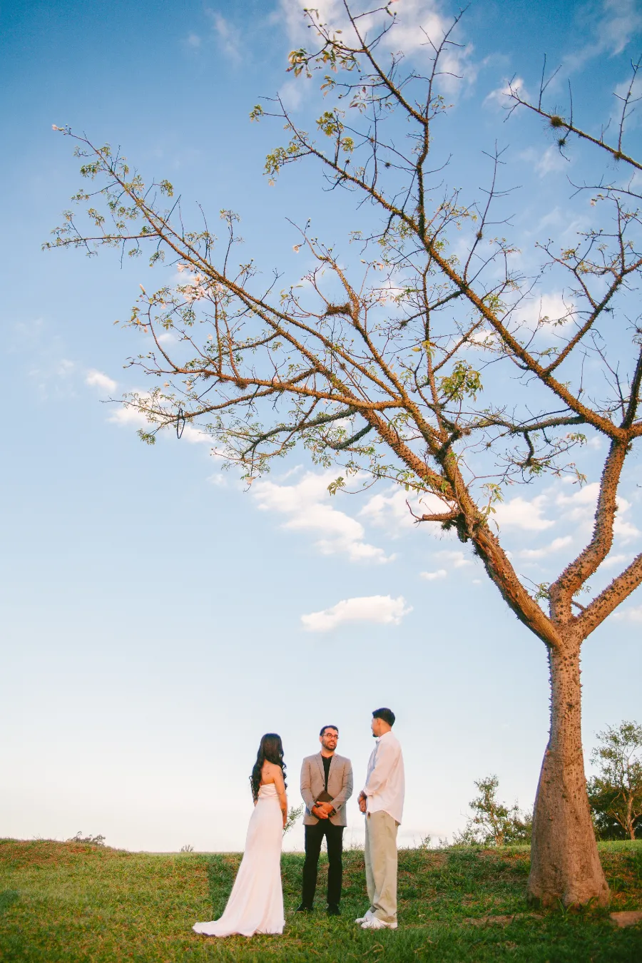 Casal decide fazer casamento sem convidados. Veja como foi!