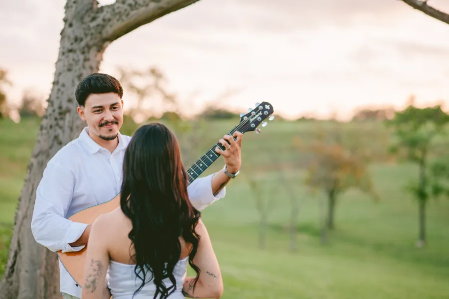 Casal decide fazer casamento sem convidados. Veja como foi!