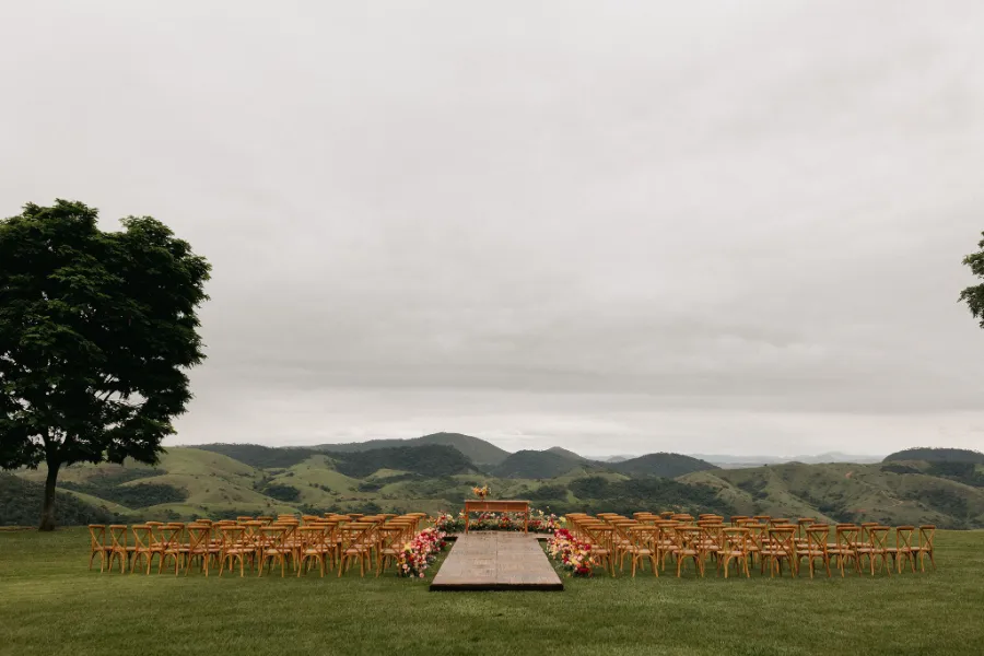 altar para casamento ao ar livre