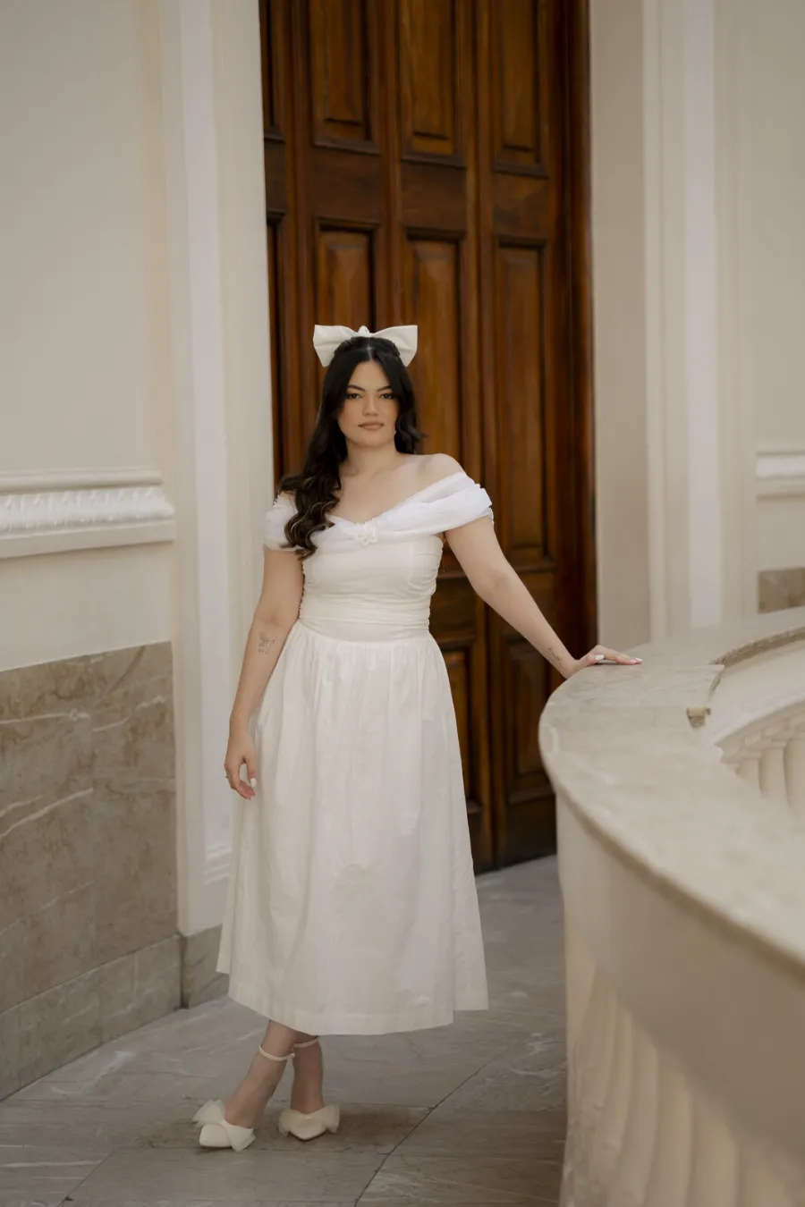 vestido para pré wedding temático com laços