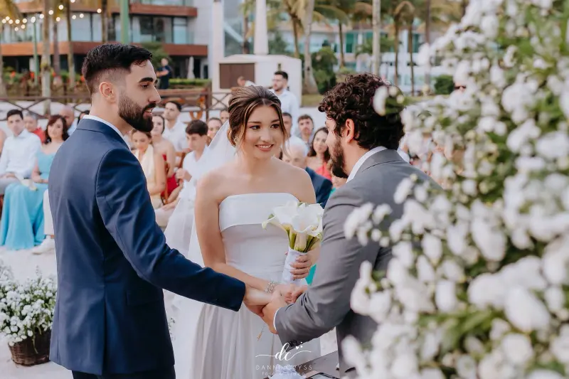 imagem 8 fornecedor: Tico Salles Celebrante