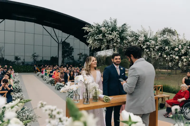 imagem 10 fornecedor: Tico Salles Celebrante