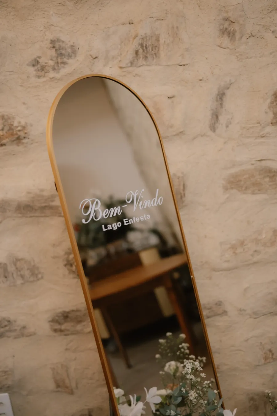 espelho decorado em casamento delicado