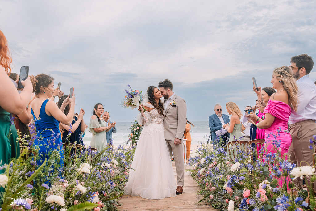 Casamento na praia: tudo o que você precisa saber