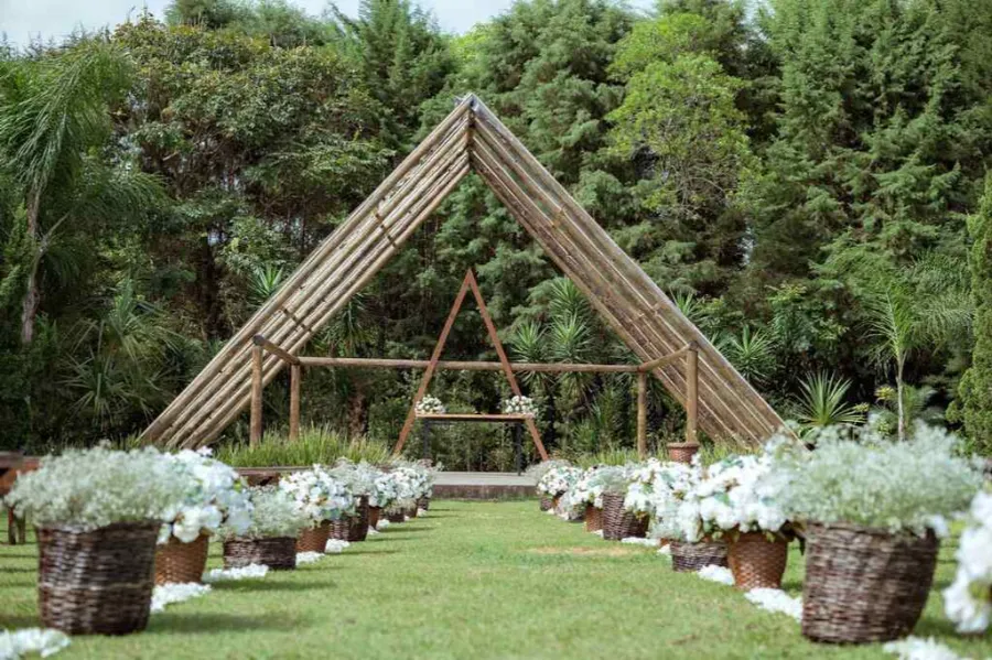 espaço de casamento ao ar livre