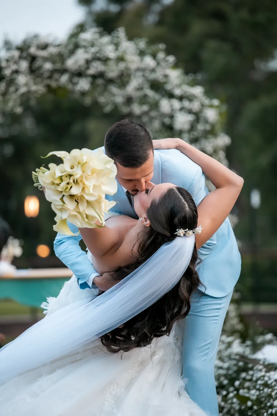 Casamento à Beira do Lago: Um Sonho no Giardino di Menis