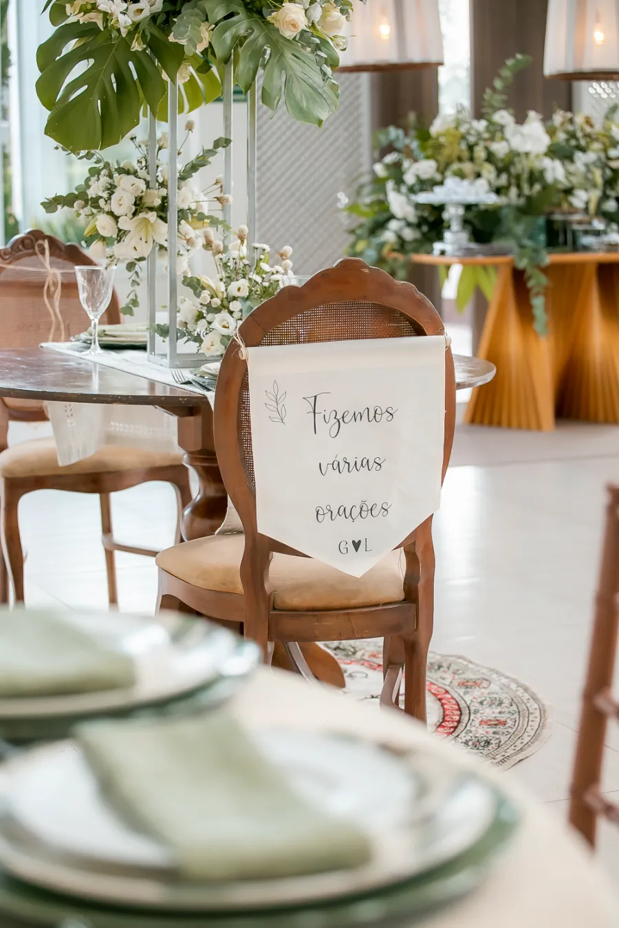 Casamento à Beira do Lago: Um Sonho no Giardino di Menis