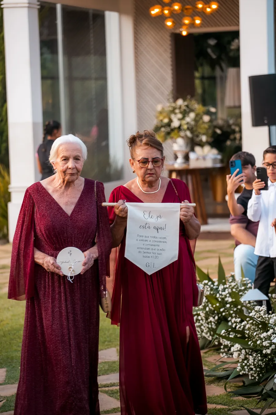 Casamento à Beira do Lago: Um Sonho no Giardino di Menis