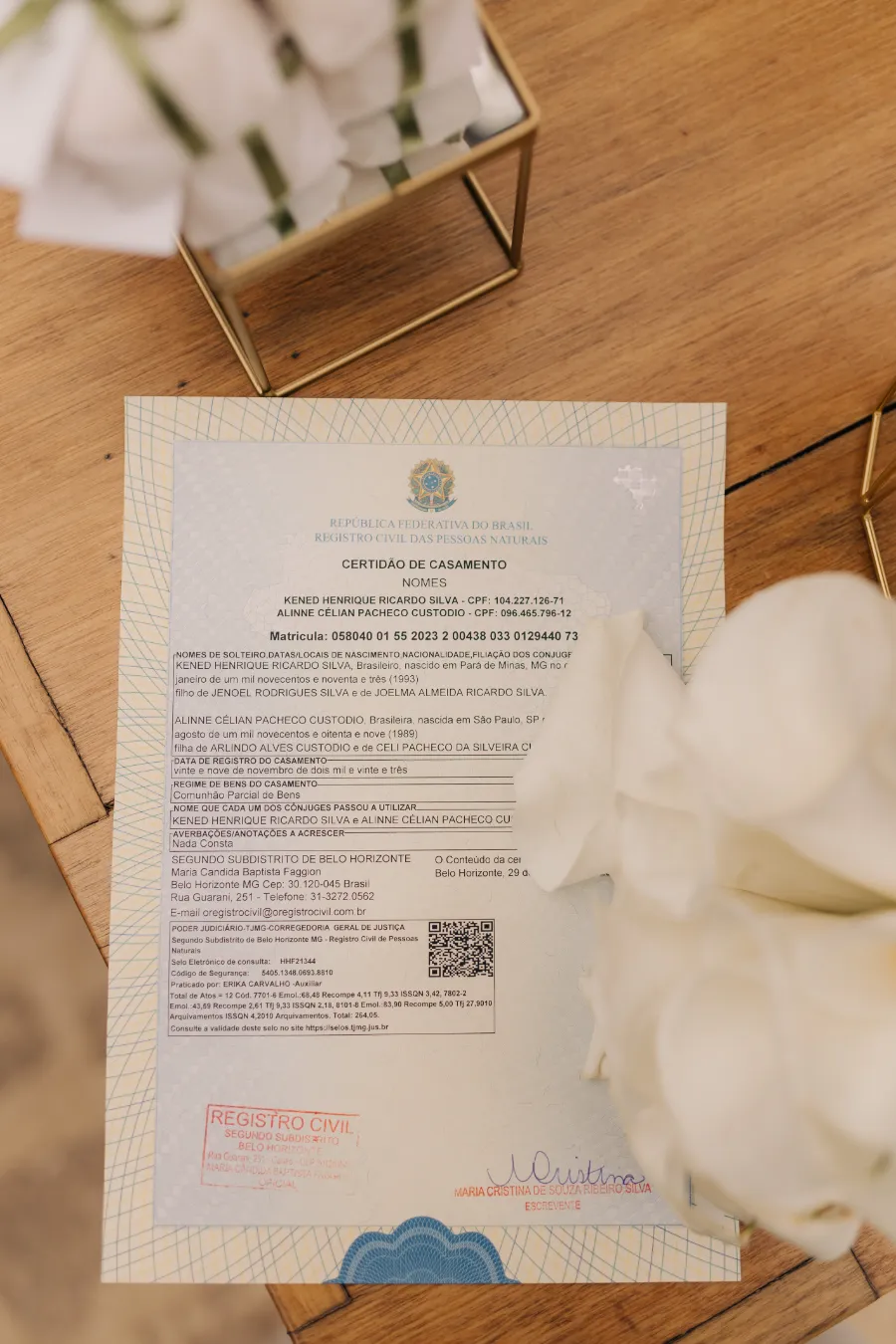 foto de certidão de casamento civil