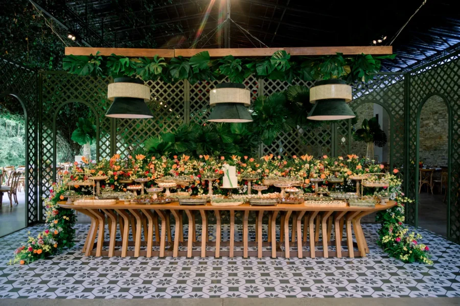 Vestido Minimalista: Como Tendência Virou Destaque em Casamento