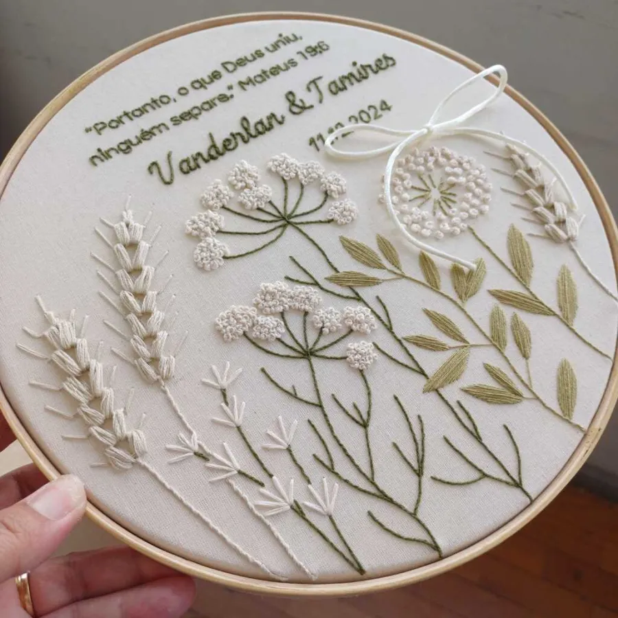 porta alianças bordado