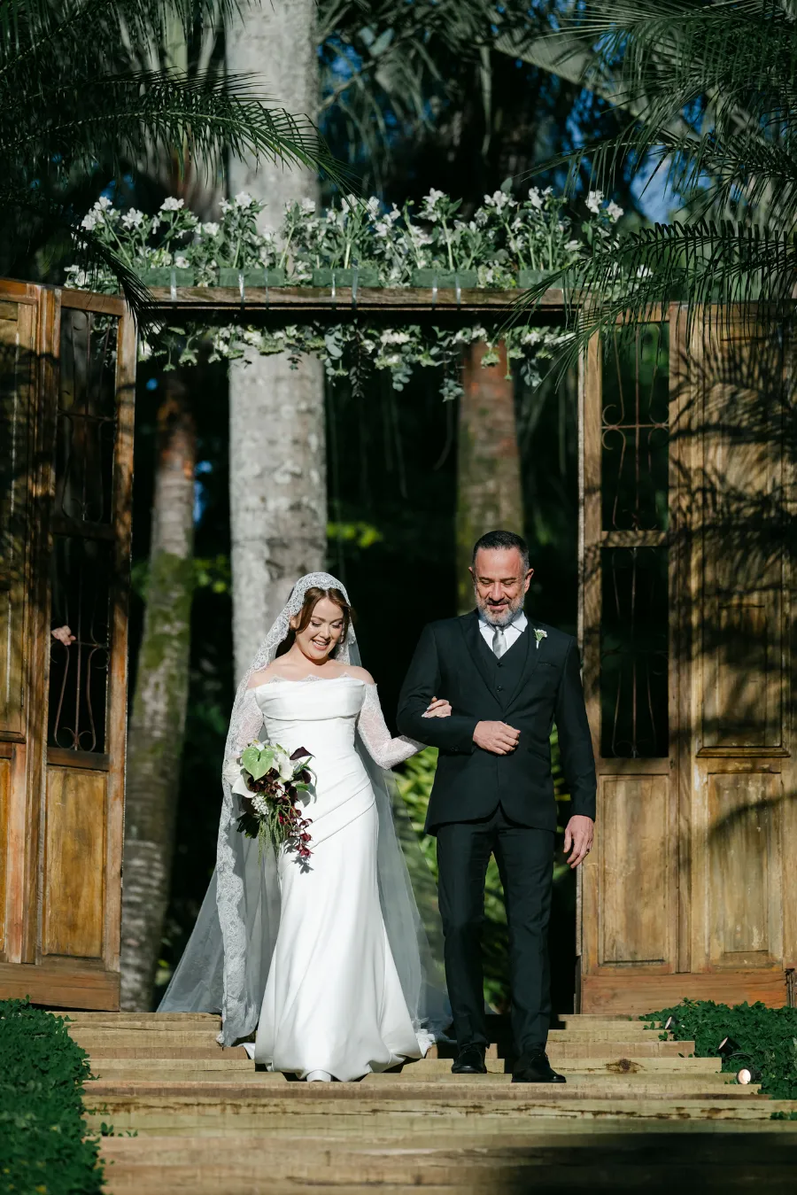  casamento-elegante-com-madrinhas-coloridas (18)