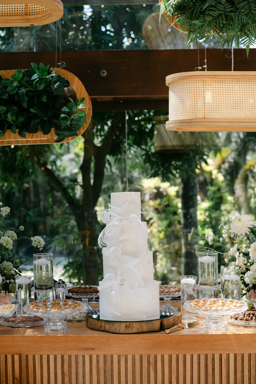  casamento-elegante-com-madrinhas-coloridas (2)