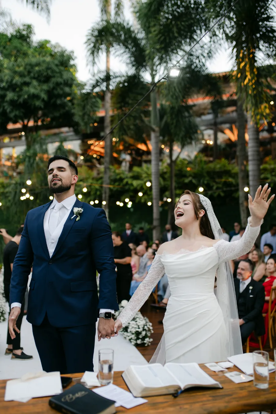  casamento-elegante-com-madrinhas-coloridas (25)